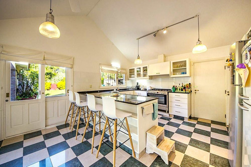 Casa En Venta De 4 Dormitorios En San Rafael