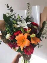 Comprar Ramo De Flores Premium - Liliums & Rosas -flores A Domicilio