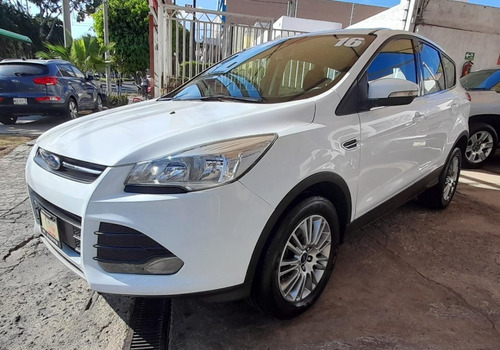 Imagen 1 de 15 de Ford Escape 2016