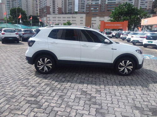 Volkswagen T-Cross 1.4 250 TSI TOTAL FLEX HIGHLINE AUTOMÁTICO