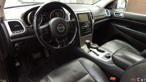 Jeep Grand Cherokee Laredo 4x4 2011