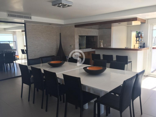 Penthouse En Playa Brava En Alquiler- Ref: 3262
