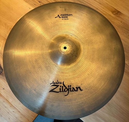 Medium Ride 22 Pulgadas, Zildjian Avedis