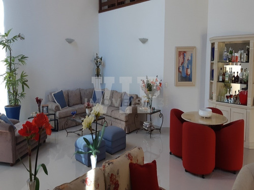 Imagem 3 de 30 de Casa Finamente Decorada Em Condomínio De Luxo - Jardim Acapulco - Guarujá - Ca00004 - 33901804