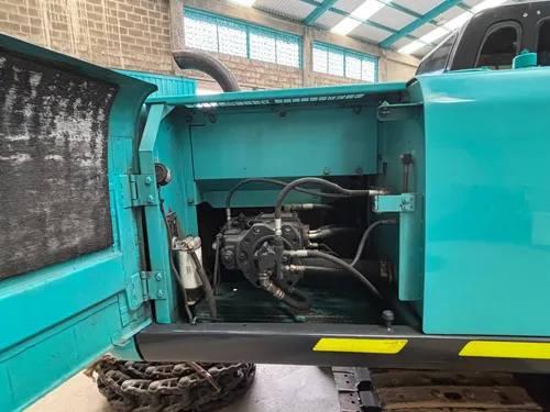 Excavadora Kobelco Sk200, Modelo 2007