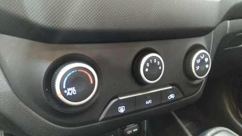 Creta 1.6 Attitude 2018 1°dona, 26000km, Garantia 2022