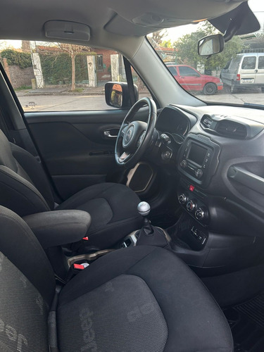 Jeep Renegade 1.8 Sport Plus