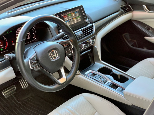 Imagen 10 de 15 de Honda Accord Touring 2018