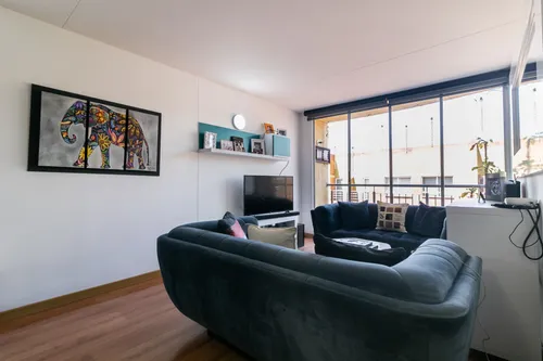 Apartamento En Venta En Hayuelos. Cod V1106017