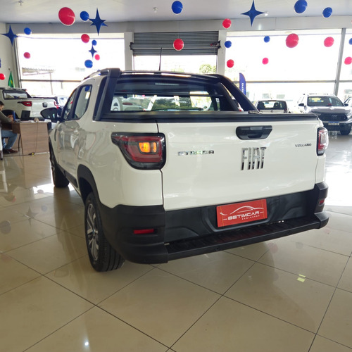 Fiat Strada 1.3 Volcano Cab. Dupla 16v Flex 4p
