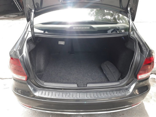 Volkswagen Polo 1.6 Comfortline 2016