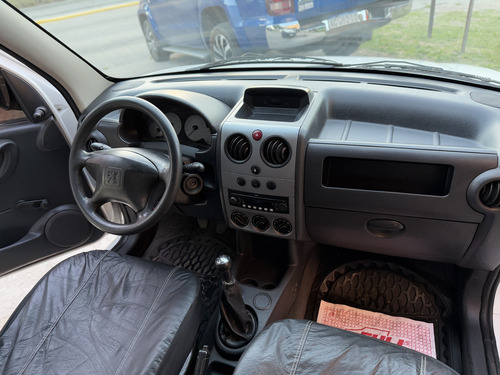 Peugeot Partner 1.6 Hdi Confort