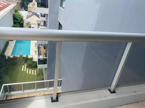 Venta De Departamento De 2 Ambientes En Yrigoyen Boulevard