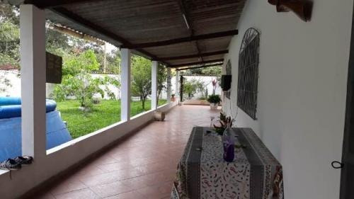 Chácara No Litoral Com 2 Quartos Em Itanhaém/so Ch036-pc