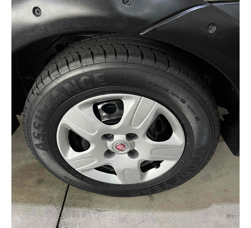 Fiat Palio 1.6 MPI ADVENTURE WEEKEND 16V GASOLINA 4P MANUAL