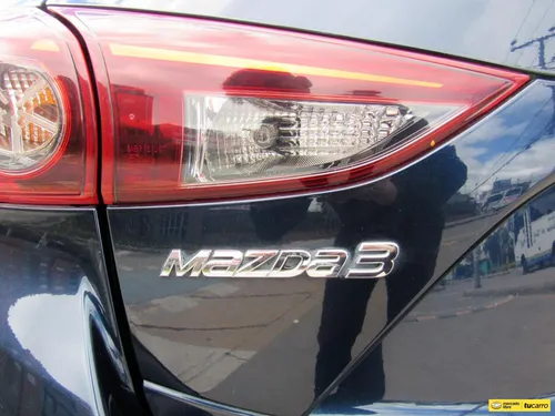Mazda 3 2.0 Touring