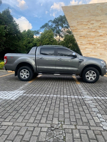 Imagen 2 de 17 de Ford Ranger 2016 3.2 Limited