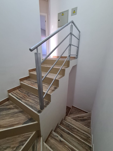 Imagen 9 de 15 de Dúplex En Mariano Roque Alonso Paraguay De 3 Dormitorios 1 Suite Con Parrilla Pisos De Porcelanato