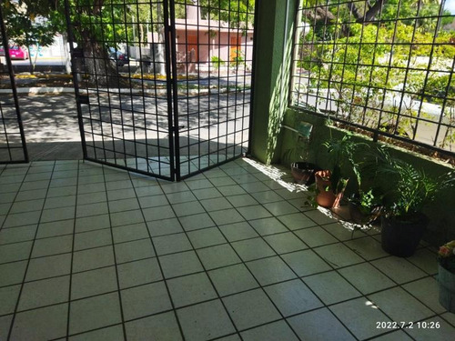 Imagen 3 de 12 de Casa Sola En Renta Garcia Gineres