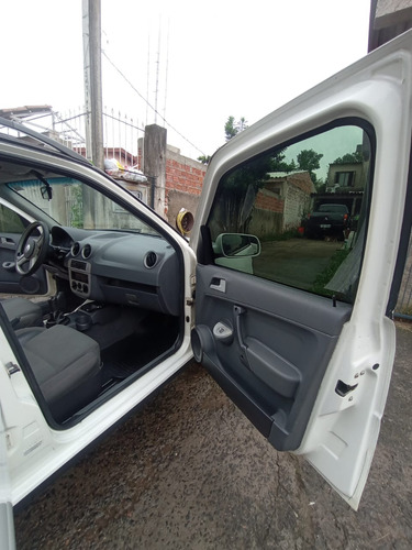 Volkswagen Parati 1.6 Surf Total Flex 5p