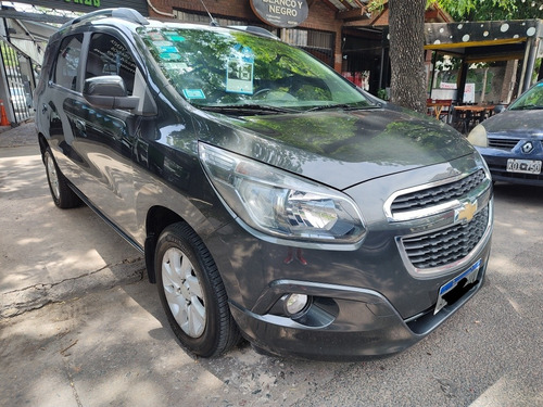 Imagen 2 de 16 de Chevrolet Spin 2016 1.8 Ltz 5as 105cv