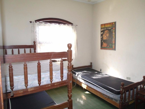 Imagem 11 de 23 de Casa Com 5 Dormitórios E Piscina Em Peruíbe - 3202 - 3062307