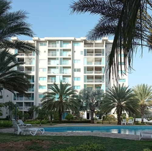 Imagen 2 de 13 de Apartamento Vista Al Mar En Alquiler Vacacional En Playa El Angel Edificio Costanera