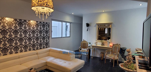 Imagen 2 de 17 de Venta - Apartamento Frente A Presidencia - Todo Reciclado
