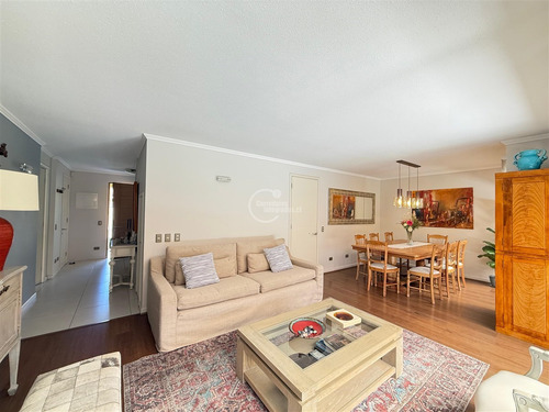 Casa Enaco En Venta De 4 Dorm. En Lo Barnechea