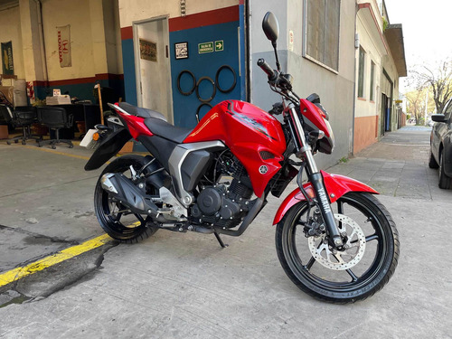Imagen 12 de 17 de Yamaha Fz Fi 150 2019