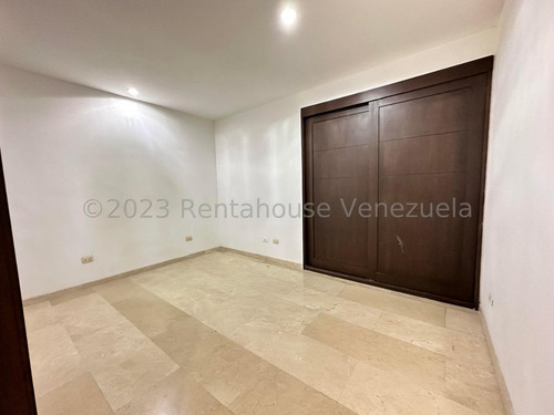 Sp Apartamento En Alquiler En El Parque La Musica Barquisimeto Lara, Venezuela. 140 M²