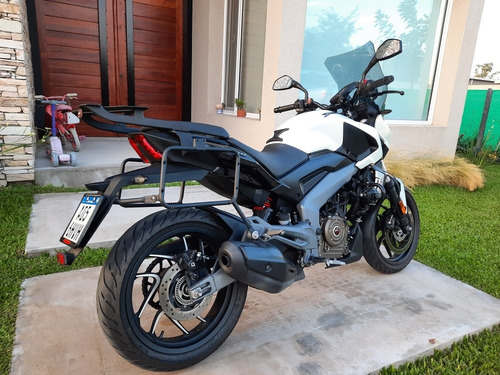 Bajaj Dominar 400
