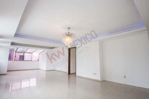 Departamento En Renta En Prados Providencia, Guadalajara Jal.