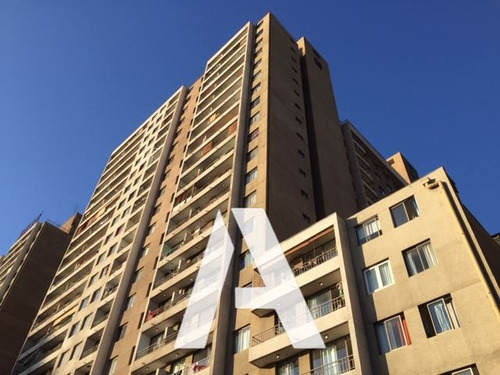 Depto. En Arriendo De 3 Dorm. En Santiago.