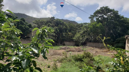 Re/max 2mil Vende Terreno En El Valle Del Espíritu Santo, Municipio García. Isla De Margarita, Estado Nueva Esparta  