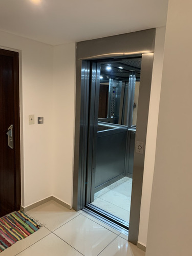 Dpto 2 Amb. 1º Piso Contrafrente Con Cochera Cub. Y Patio De 50m2 Excelente Zona Y Propiedad