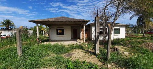 Venta Casa En Obra 723 M² Col. E. Zapata Tuxpan Veracruz