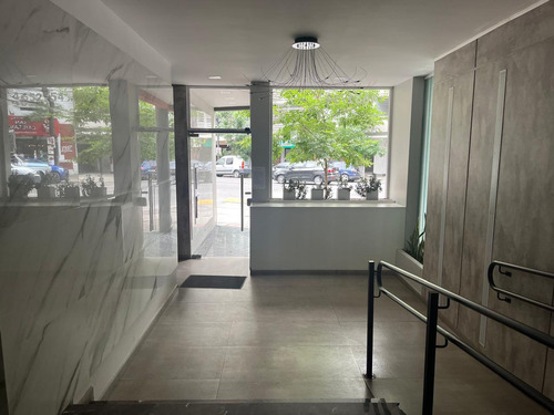 Depto Venta 2 Amb Almagro Con Balcón Y Cochera