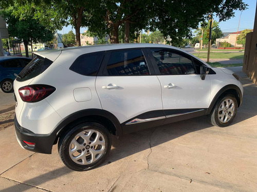 Renault Captur 2.0 Zen