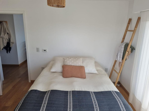 Imagen 16 de 20 de Apartamento -pent House, Av Italia Y Santa Monica , 1 Dormitorio Con Gge , 44 M2 95 M2 Terrazas !!