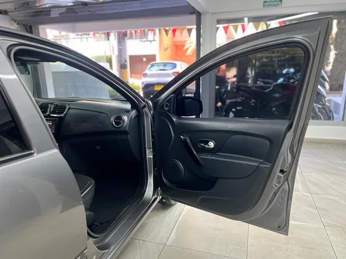 Renault Logan Mt 2020