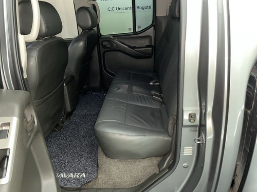 Imagen 22 de 25 de Nissan Navara High Lujo Le 2.5 Turbo