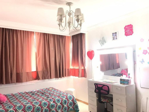 Apartamento En Venta En Cali Urbanización La Flora