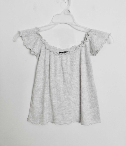 Brandy Melville Original Top Hombros Descubiertos Con Olanes