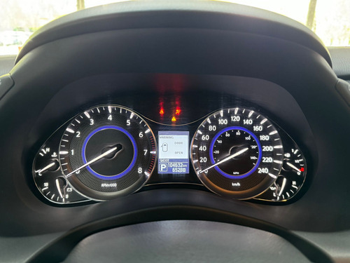 Infiniti QX80 5.6l Perfection 7 Pasajeros At