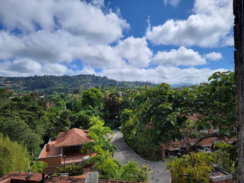 Edificio Residencial En Construcción En Venta En El Hatillo Hi