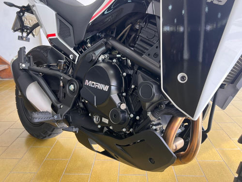 Moto Morini X Cape 650