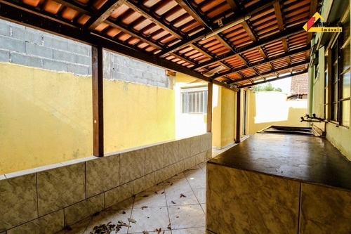Imagem 12 de 15 de Casa À Venda, 2 Quartos, 2 Vagas, Quintino - Divinópolis/mg - 29492