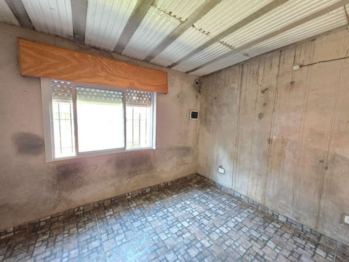 Venta Casa 4 Amb Cochera Fondo San Jose Temperley