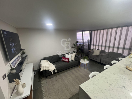 Departamento Amoblado Con Vista Al Mar, Sector Sur